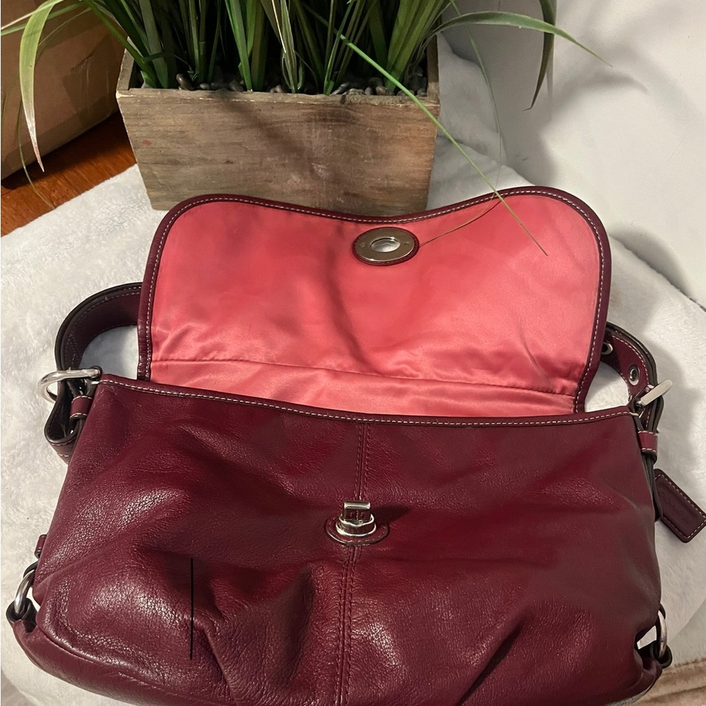 Coach Maroon Leather Shoulder Bag - Picture 9 of 12